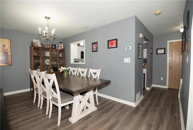 340 W 2nd St, Alburtis, PA 18011 - photo 7