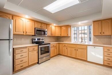 1952 Bechelli Ln, Redding, CA 96002 - photo 7