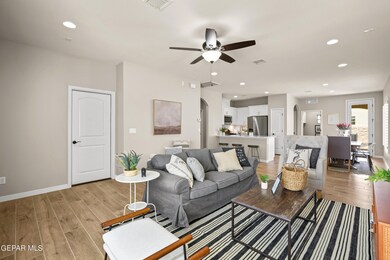 13809 Summer View Ave, Horizon City, TX 79928 - photo 5