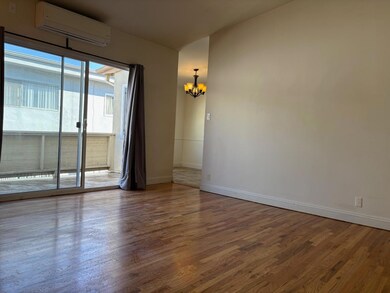 11719 Mayfield Ave unit 6, Los Angeles, CA 90049 - photo 7