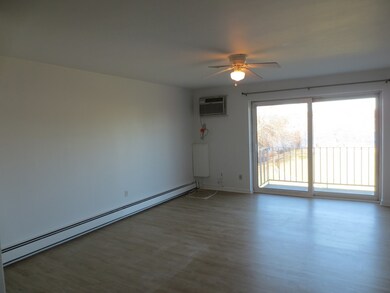 34 Hamilton Rd unit 410, Arlington, MA 02474 - photo 3
