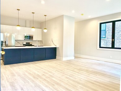 6126 N Mozart St unit 3, Chicago, IL 60659 - photo 3