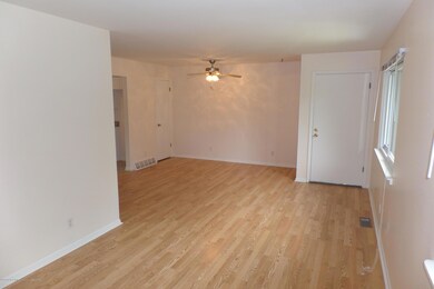 4128 - Living Room