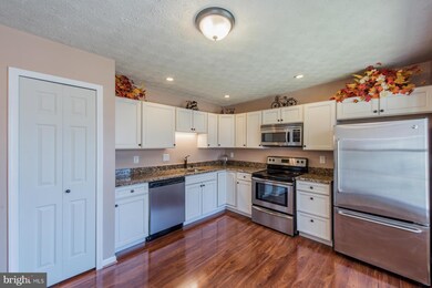 9449 Fens Hollow, Laurel, MD 20723 - photo 2