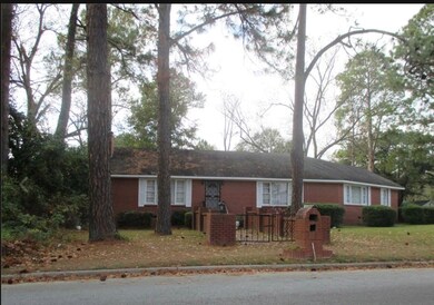1701 S Jefferson St, Albany, GA 31701 - photo 2