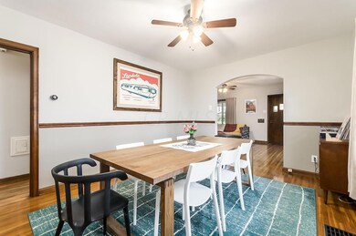 SPACIOUS DINING