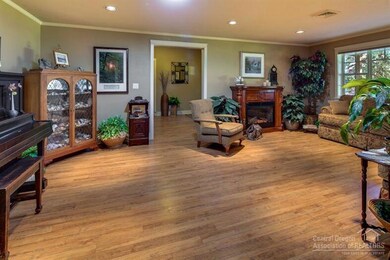 63363 Chaparrel Dr, Bend, OR 97701 - photo 6