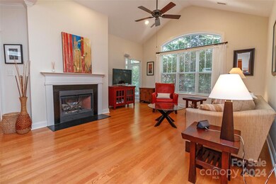 2969 Bellasera Way unit B2969, Matthews, NC 28105 - photo 6