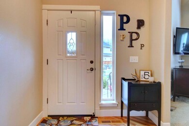 982 Covington Ct, Central Point, OR 97502 - photo 4