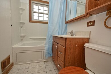 21227 Butterfield Pkwy, Matteson, IL 60443 - photo 3