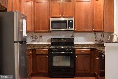 1301 Karen Blvd unit 101, Capitol Heights, MD 20743 - photo 6