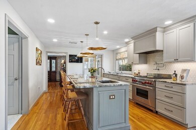 11 Pauline Dr, Andover, MA 01810 - photo 4