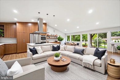 7614 Hamilton Spring Rd, Bethesda, MD 20817 - photo 7