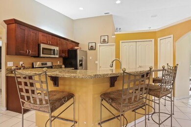 15134 Key Lime Blvd-large-007-14-Kitchen