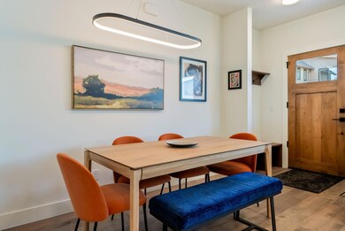 61292 Howe Way, Bend, OR 97702 - photo 5