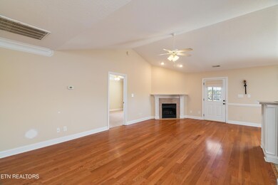 5914 Pebble Run Way-5