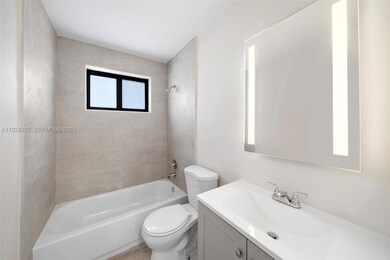 1330 W 29th St unit 33, Hialeah, FL 33012 - photo 2