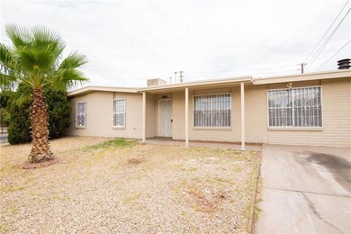 2001 Octubre Dr, El Paso, TX 79935 - photo 2