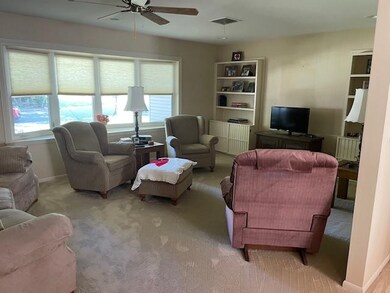 933 Spruce St, Newton, KS 67114 - photo 2