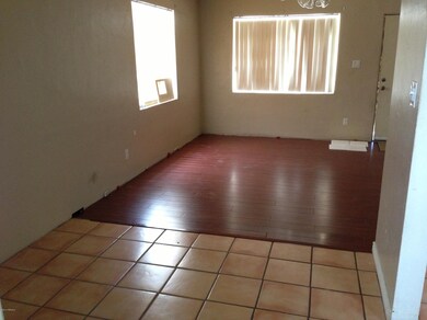 Family room 1