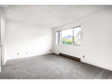 Bedroom, Primary