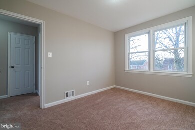 2313 Iverson St, Temple Hills, MD 20748 - photo 5