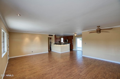 2118 W CACTUS WREN DR