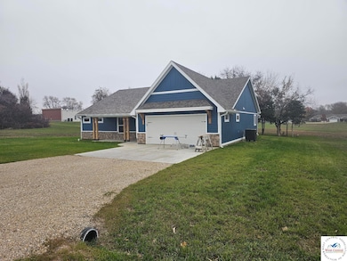 201 Cherry Ln, Cole Camp, MO 65325 - photo 3