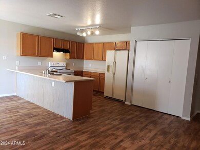 unlisted-address, Chandler, AZ 85286 - photo 5