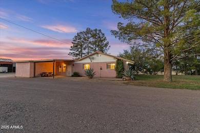 5256 U S 191 unit 5, Safford, AZ 85546 - photo 6