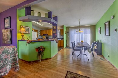 7211 NE Avery St, Newport, OR 97365 - photo 5