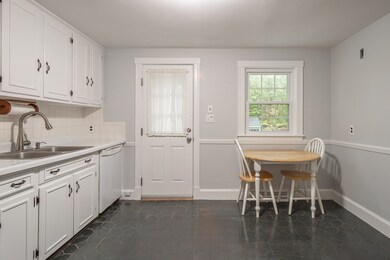 91 Belmont St, Weymouth, MA 02188 - photo 2