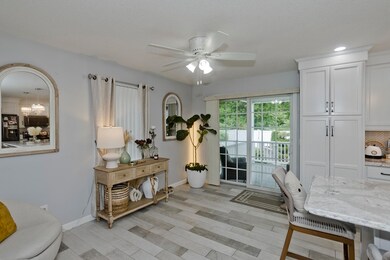 210 Naismith St, Springfield, MA 01104 - photo 4