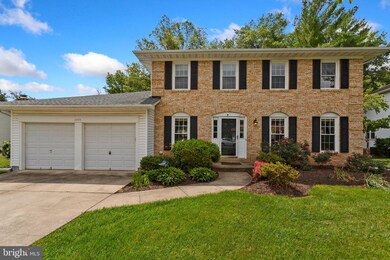 3205 Ravenscraig Ct, Herndon, VA 20171 - photo 3