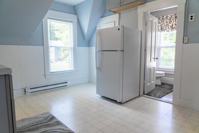 482 Reservoir Ave unit 2, Manchester, NH 03104 - photo 6