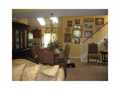 Dining Room. Dining Room fits a full dining room s