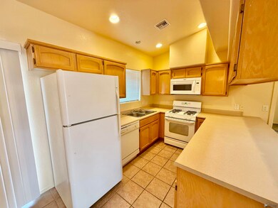 10704 E 34th St, Yuma, AZ 85365 - photo 6