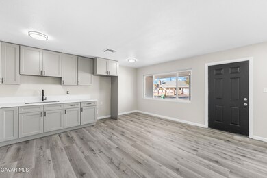 638 Avenue H-12, Lancaster, CA 93534 - photo 6