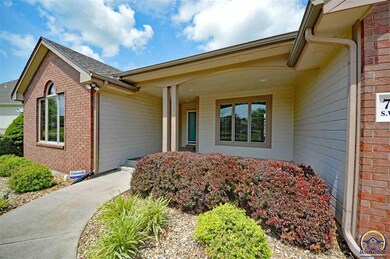 7834 SW 28th St, Topeka, KS 66614 - photo 2