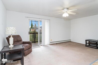 8070 Giddeon Cir unit 6, Anchorage, AK 99504 - photo 4