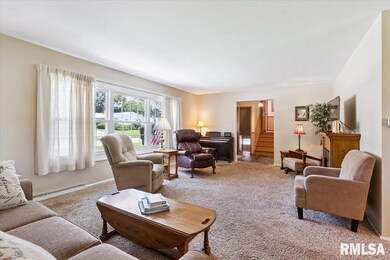 2714 Harmony Dr, Bettendorf, IA 52722 - photo 7