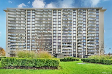 Seville unit 2G, Bayside, NY 11360 - photo 2