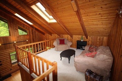 129 Otter Pond Rd, Bethlehem, NH 03574 - photo 5