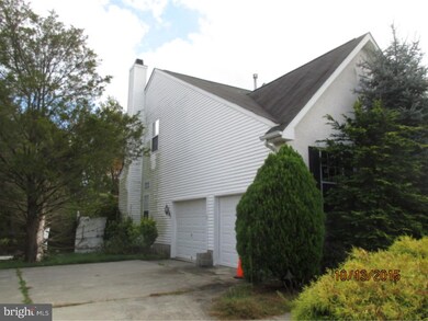 1 Twin Hollow Ct, Sicklerville, NJ 08081 - photo 2