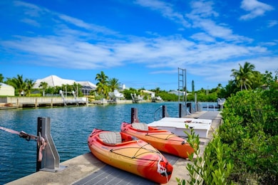 Dock