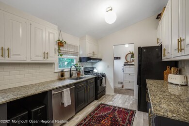 9 Lafayette Dr, Hazlet, NJ 07730 - photo 3