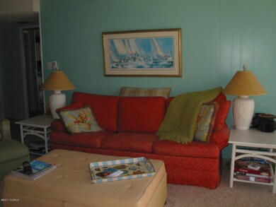 2305 Ft MacOn Rd W unit 103, Atlantic Beach, NC 28512 - photo 5