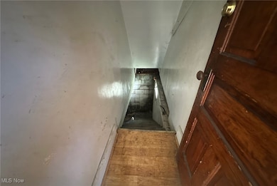 318 N Pleasant St, New Lexington, OH 43764 - photo 5