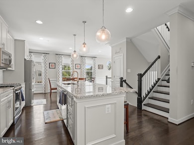 1117 Lanham Ln, Gambrills, MD 21054 - photo 7