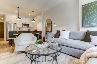 270 E Hennepin Ave unit 1513, Minneapolis, MN 55414 - photo 2